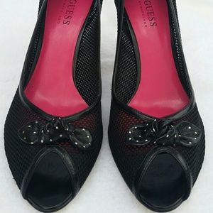 GUESS BY MARCIANO PEEP TOE 9.5